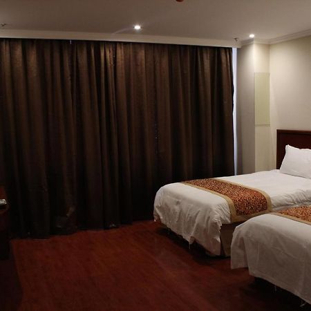 Greentree Inn Chuzhou City Government Zijin Commercial City Select Hotel المظهر الخارجي الصورة