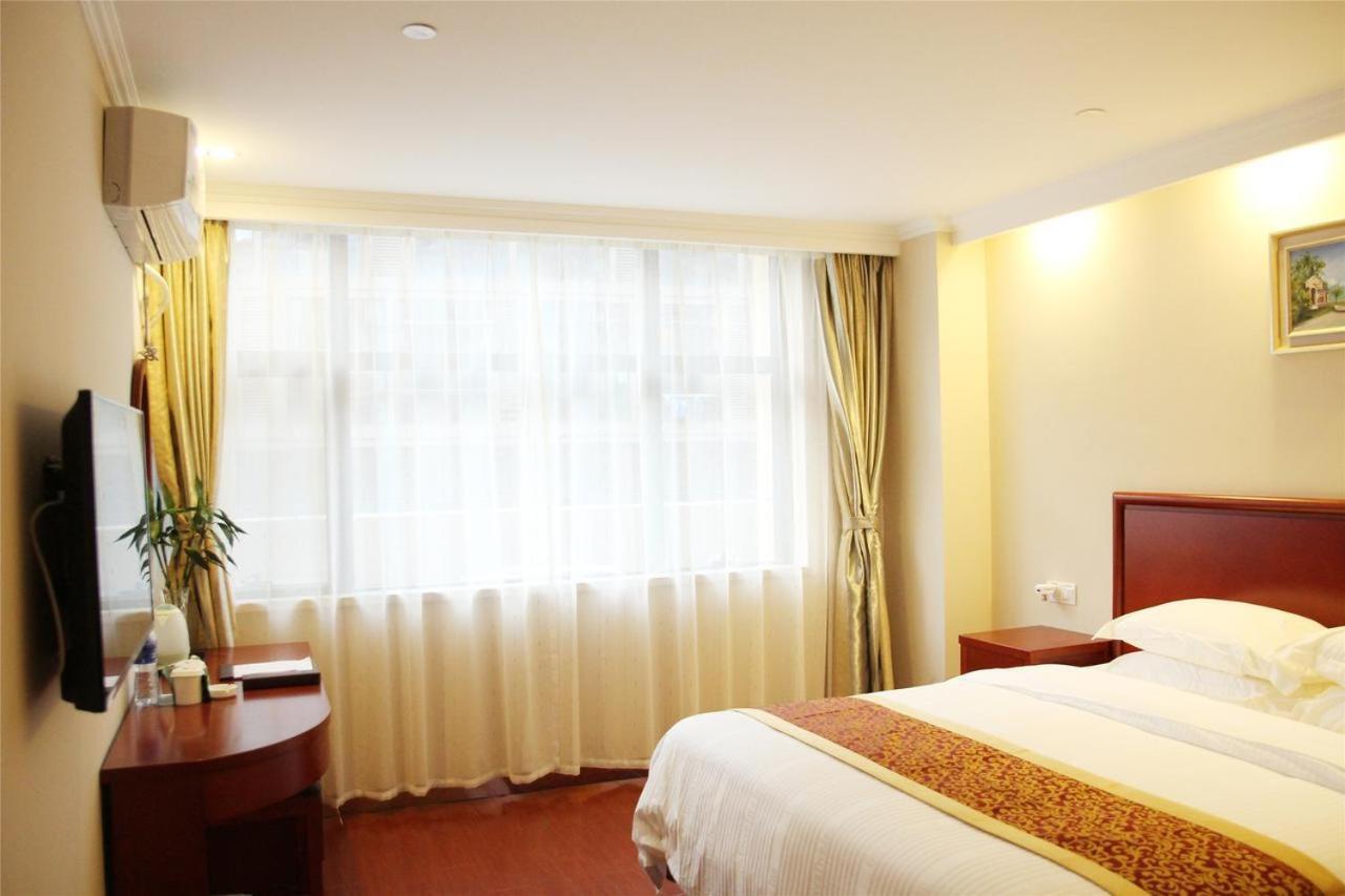 Greentree Inn Chuzhou City Government Zijin Commercial City Select Hotel المظهر الخارجي الصورة